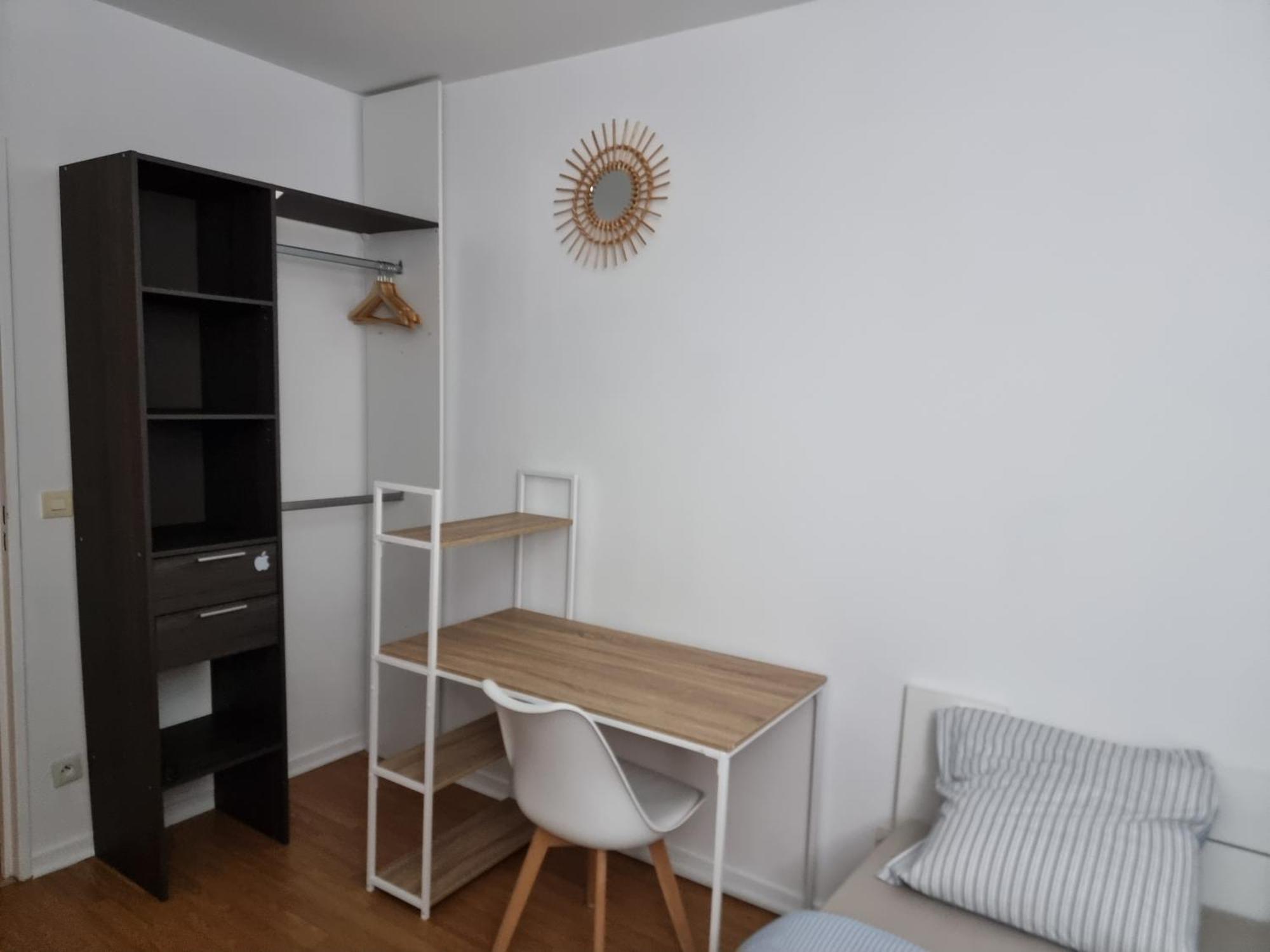 Evry Room - Only For Women Courcouronnes ภายนอก รูปภาพ